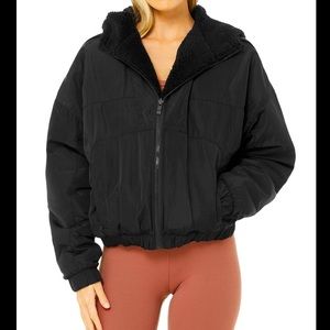 ALO Yoga  Duality Reversible Sherpa Jacket black M/L
